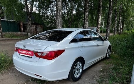 Hyundai Sonata VI, 2010 год, 900 000 рублей, 7 фотография
