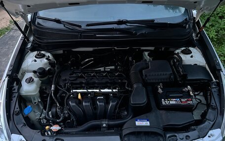 Hyundai Sonata VI, 2010 год, 900 000 рублей, 9 фотография