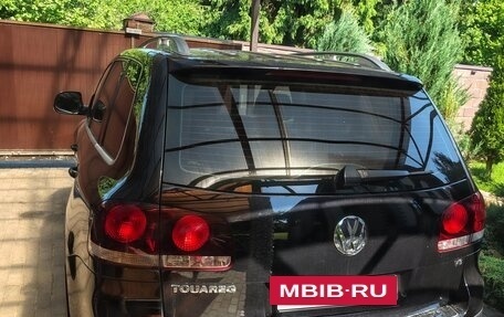 Volkswagen Touareg III, 2010 год, 2 000 000 рублей, 2 фотография