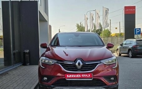 Renault Arkana I, 2021 год, 1 920 000 рублей, 2 фотография