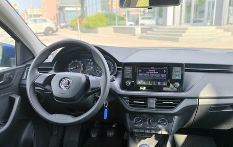 Skoda Rapid II, 2020 год, 1 200 000 рублей, 12 фотография