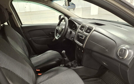 Renault Logan II, 2021 год, 660 000 рублей, 13 фотография