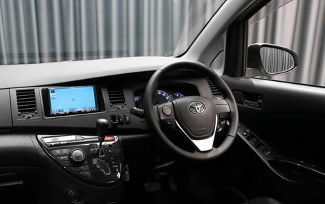 Toyota ISis I, 2014 год, 1 479 000 рублей, 11 фотография