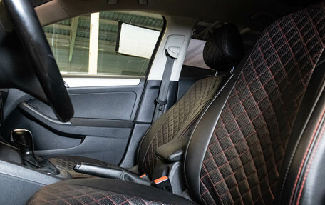 Volkswagen Jetta VI, 2011 год, 809 000 рублей, 9 фотография
