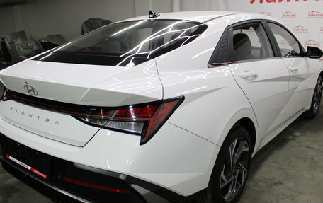 Hyundai Elantra, 2025 год, 2 399 000 рублей, 11 фотография