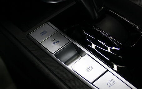 Hyundai Elantra, 2025 год, 2 399 000 рублей, 29 фотография