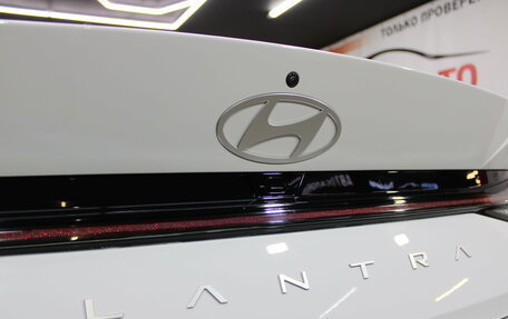 Hyundai Elantra, 2025 год, 2 399 000 рублей, 37 фотография