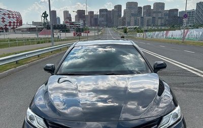 Toyota Camry, 2019 год, 3 030 000 рублей, 1 фотография