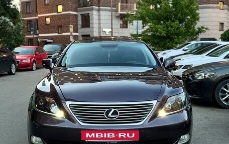 Lexus LS IV, 2007 год, 1 900 000 рублей, 3 фотография