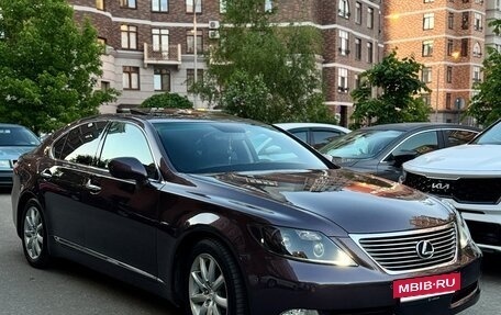 Lexus LS IV, 2007 год, 1 900 000 рублей, 4 фотография