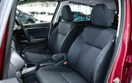 Honda Fit III, 2018 год, 1 169 000 рублей, 7 фотография