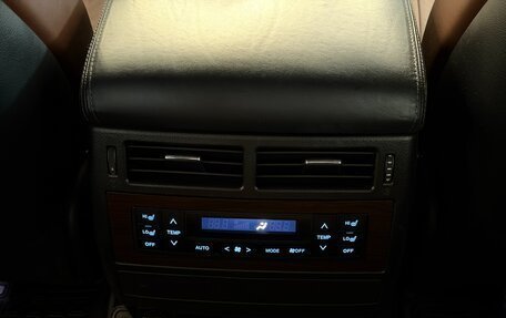 Toyota Land Cruiser 200, 2018 год, 7 477 000 рублей, 22 фотография