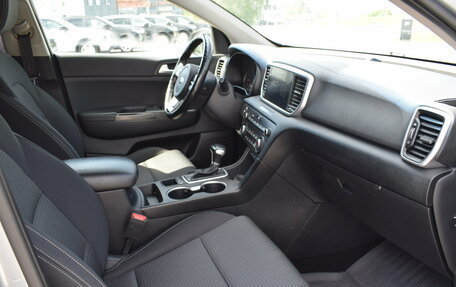 KIA Sportage IV рестайлинг, 2021 год, 2 597 000 рублей, 21 фотография