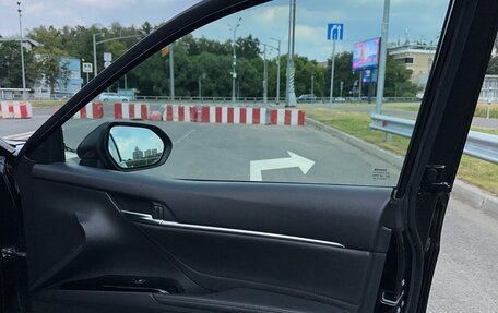 Toyota Camry, 2019 год, 3 030 000 рублей, 12 фотография
