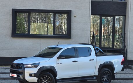 Toyota Hilux VIII, 2019 год, 3 150 000 рублей, 5 фотография