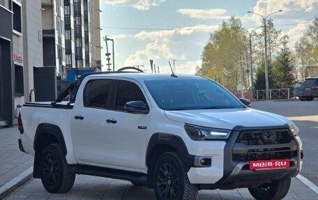 Toyota Hilux VIII, 2019 год, 3 150 000 рублей, 8 фотография