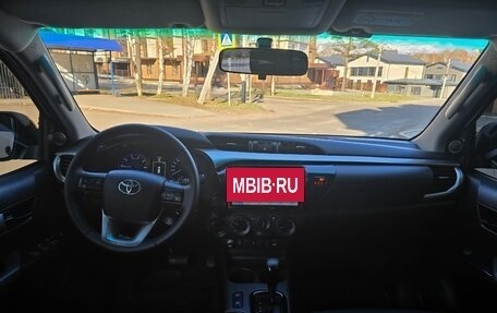 Toyota Hilux VIII, 2019 год, 3 150 000 рублей, 14 фотография