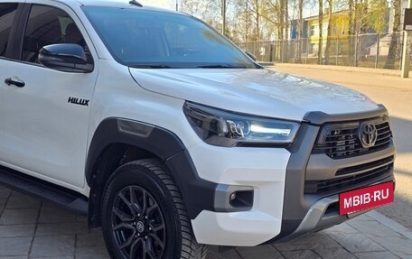 Toyota Hilux VIII, 2019 год, 3 150 000 рублей, 10 фотография