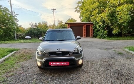 KIA Soul I рестайлинг, 2013 год, 800 000 рублей, 2 фотография