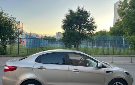 KIA Rio III рестайлинг, 2012 год, 700 000 рублей, 4 фотография