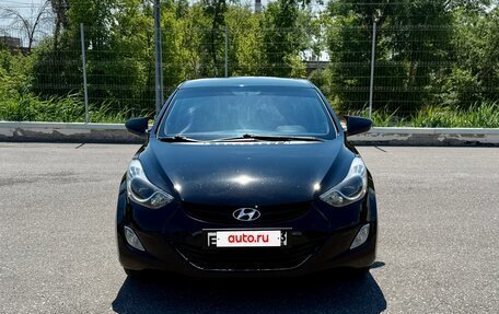 Hyundai Elantra V, 2011 год, 799 000 рублей, 2 фотография