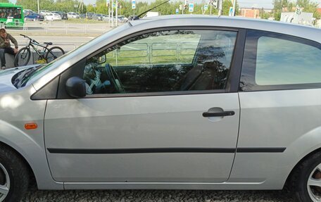 Ford Fiesta, 2005 год, 330 000 рублей, 6 фотография