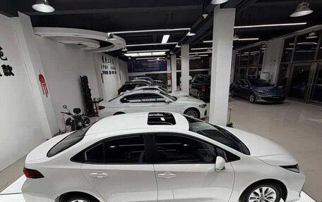 Toyota Corolla, 2022 год, 1 210 000 рублей, 7 фотография