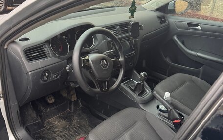 Volkswagen Jetta VI, 2015 год, 800 000 рублей, 10 фотография