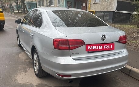 Volkswagen Jetta VI, 2015 год, 800 000 рублей, 6 фотография