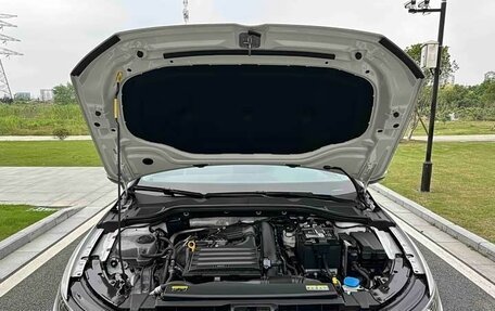 Volkswagen Golf VIII, 2023 год, 1 500 000 рублей, 19 фотография