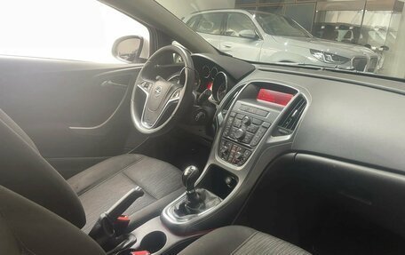 Opel Astra J, 2012 год, 698 000 рублей, 11 фотография