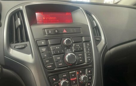 Opel Astra J, 2012 год, 698 000 рублей, 17 фотография