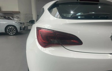 Opel Astra J, 2012 год, 698 000 рублей, 21 фотография