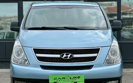 Hyundai H-1 II рестайлинг, 2010 год, 1 499 000 рублей, 4 фотография