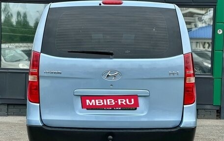 Hyundai H-1 II рестайлинг, 2010 год, 1 499 000 рублей, 5 фотография