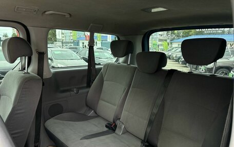 Hyundai H-1 II рестайлинг, 2010 год, 1 499 000 рублей, 22 фотография
