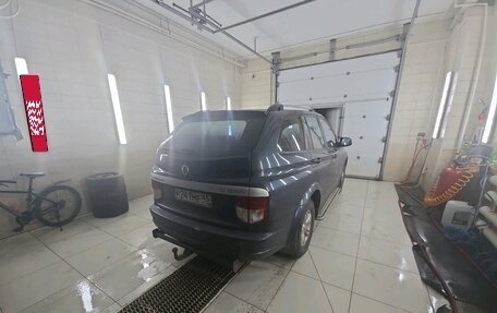 SsangYong Kyron I, 2005 год, 630 000 рублей, 2 фотография