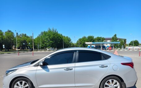 Hyundai Solaris II рестайлинг, 2018 год, 1 400 000 рублей, 11 фотография