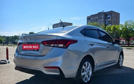 Hyundai Solaris II рестайлинг, 2018 год, 1 400 000 рублей, 14 фотография