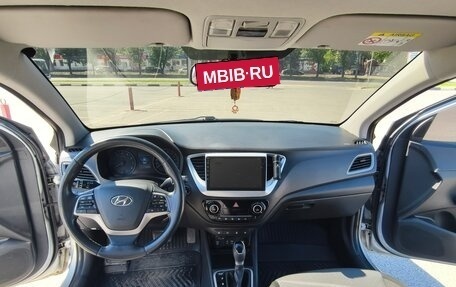 Hyundai Solaris II рестайлинг, 2018 год, 1 400 000 рублей, 22 фотография