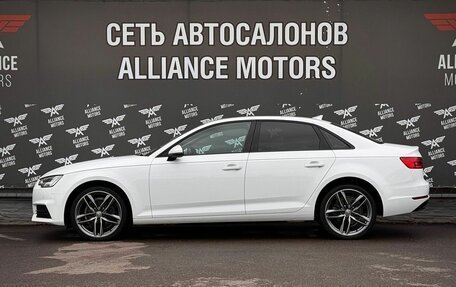 Audi A4, 2017 год, 1 970 000 рублей, 4 фотография