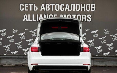Audi A4, 2017 год, 1 970 000 рублей, 7 фотография