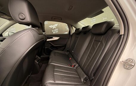 Audi A4, 2017 год, 1 970 000 рублей, 12 фотография