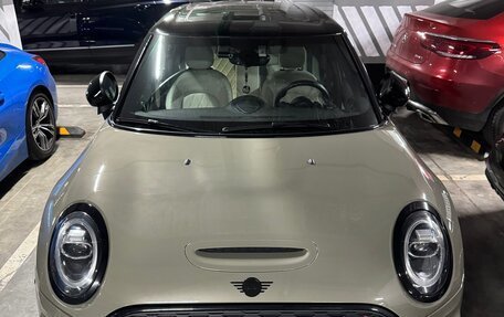 MINI Clubman, 2019 год, 2 990 000 рублей, 2 фотография