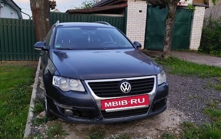 Volkswagen Passat B6, 2006 год, 290 000 рублей, 8 фотография