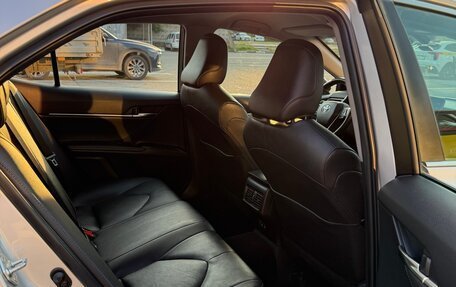 Toyota Camry, 2021 год, 2 950 000 рублей, 13 фотография
