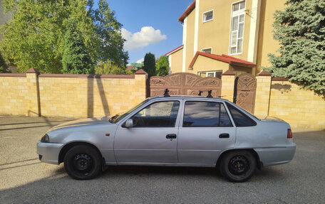 Daewoo Nexia I рестайлинг, 2010 год, 200 000 рублей, 2 фотография