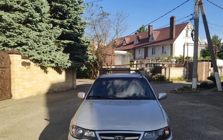 Daewoo Nexia I рестайлинг, 2010 год, 200 000 рублей, 4 фотография