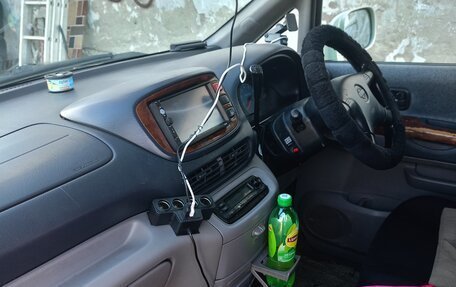 Nissan Serena II, 2001 год, 500 000 рублей, 8 фотография