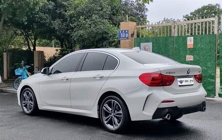 BMW 1 серия, 2023 год, 1 490 000 рублей, 4 фотография
